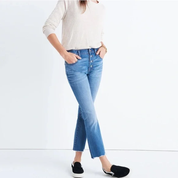 Madewell NWOT Cali Demi-Boot Jeans: Chewed-Hem Edition Size 26 - Picture 2 of 7